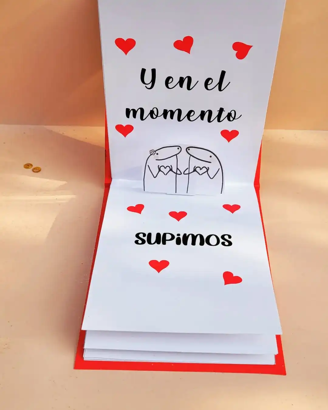 Detalles personalizados - Tarjeta Flork desplegable