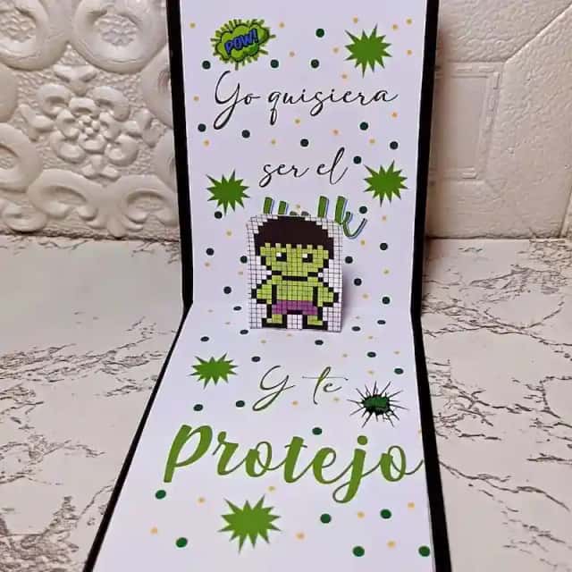 Detalles personalizados - Tarjeta Héroe Favorito